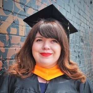 Meet your Posher, Lacey